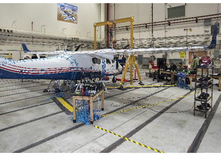 foto noticia Los ensayos de vibración dan alas al proyecto de avión eléctrico de la NASA.